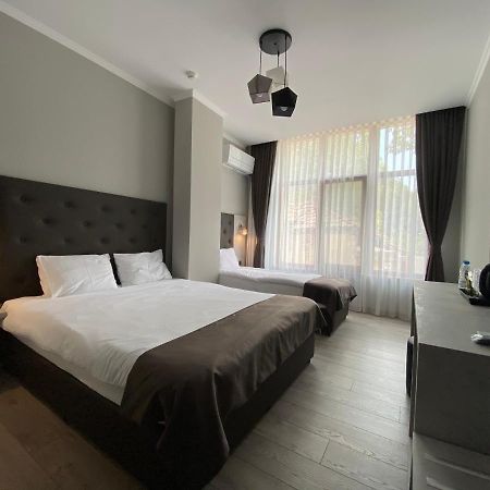 Comfort Guest Rooms 卡赞勒克 外观 照片